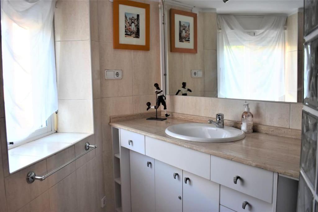 Casa Con Terrazas Apartment Сарагоса Екстериор снимка